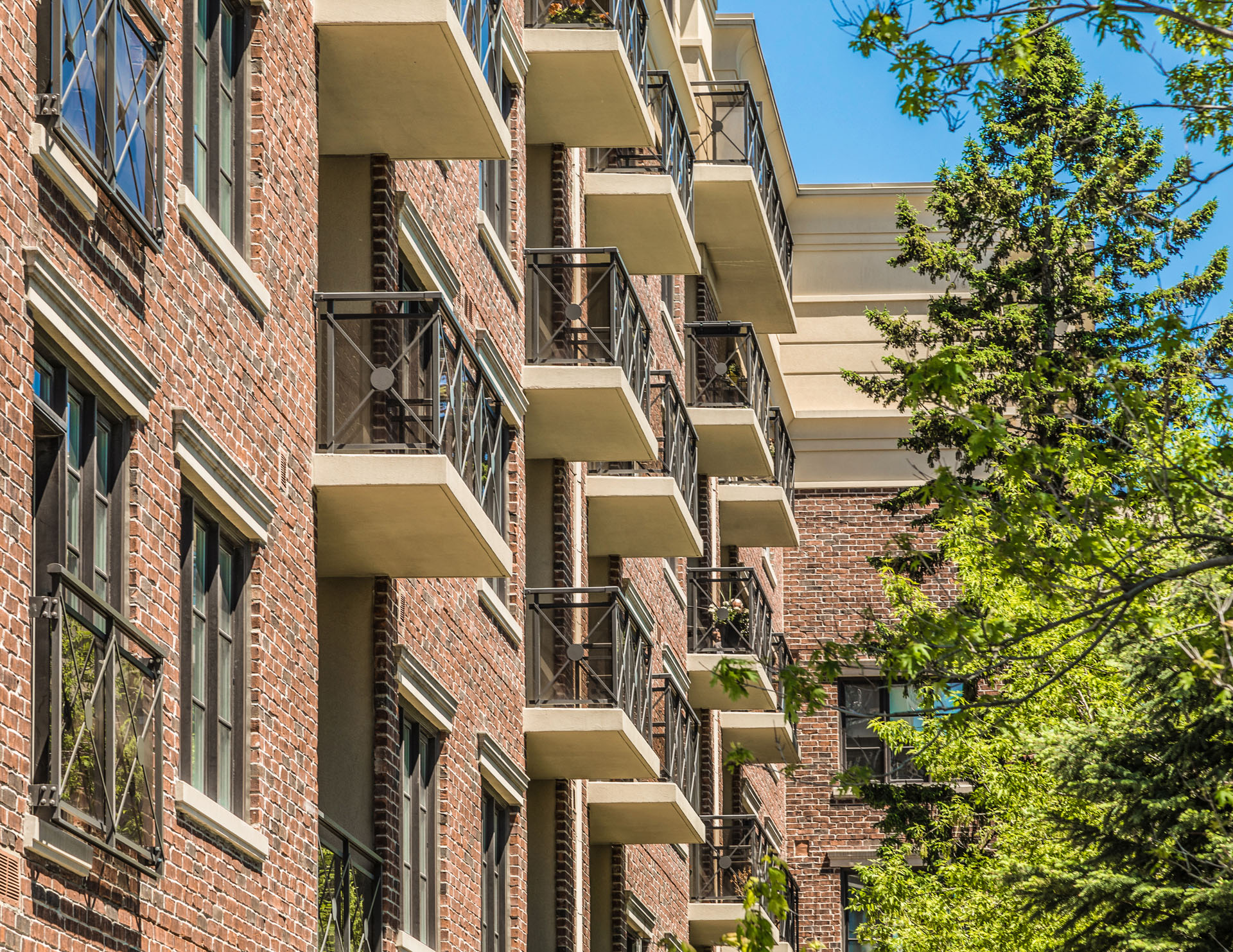 Oak Ridge’s Retirement Residences Armour Heights Developments